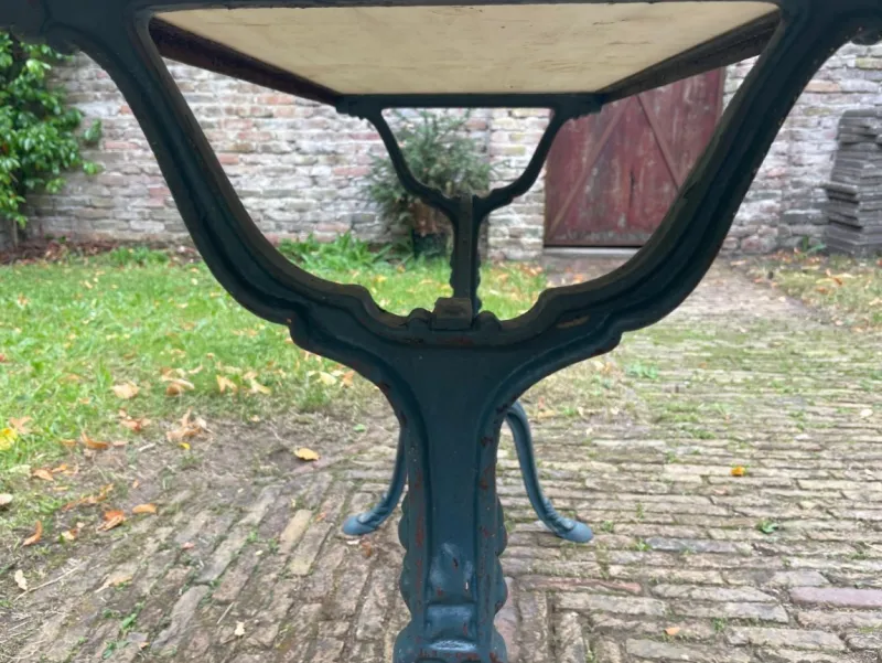 Pamono French Garden Bistro Table with Marble Top, 1900s> Garden Tables