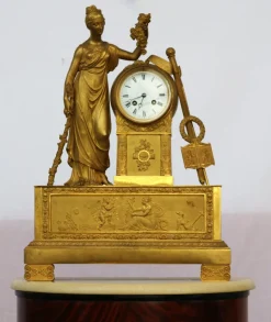 Online Pamono French Gilt Bronze Mantel Clock