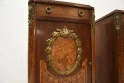 Pamono French Inlaid Walnut Bedside Cabinets with Marble Tops, 1870s, Set of 2><noscript><img width=