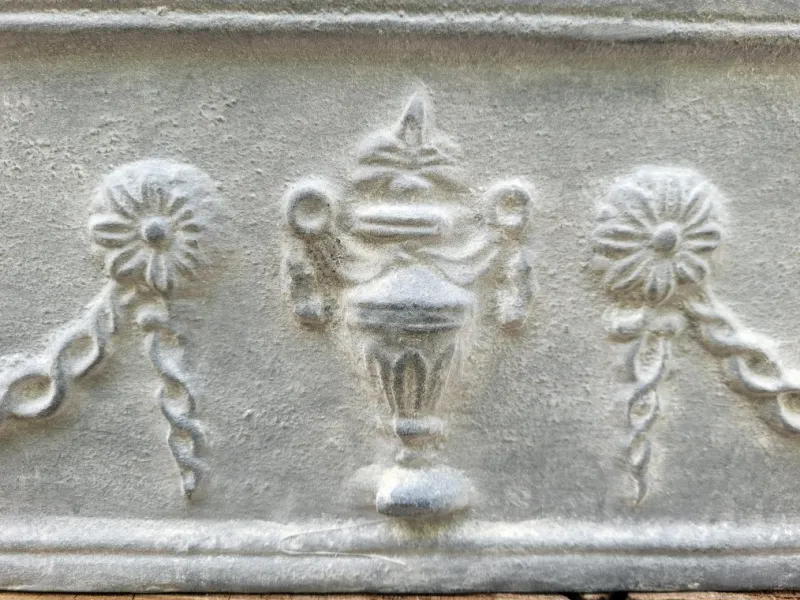 Pamono French Jardiniere in Cast Iron> Planters And Jardiniere