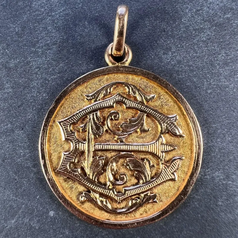Pamono French 18k Rose Gold Ec or Ce Monogram Medal Pendant, 1890> Necklaces