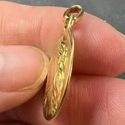 Pamono French 18k Yellow Gold Jesus Christ Crown of Thorns Medal Charm Pendant by Charl, 1950s><noscript><img width=