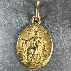 New Pamono French 18k Yellow Gold Medal Pendant, 1920s