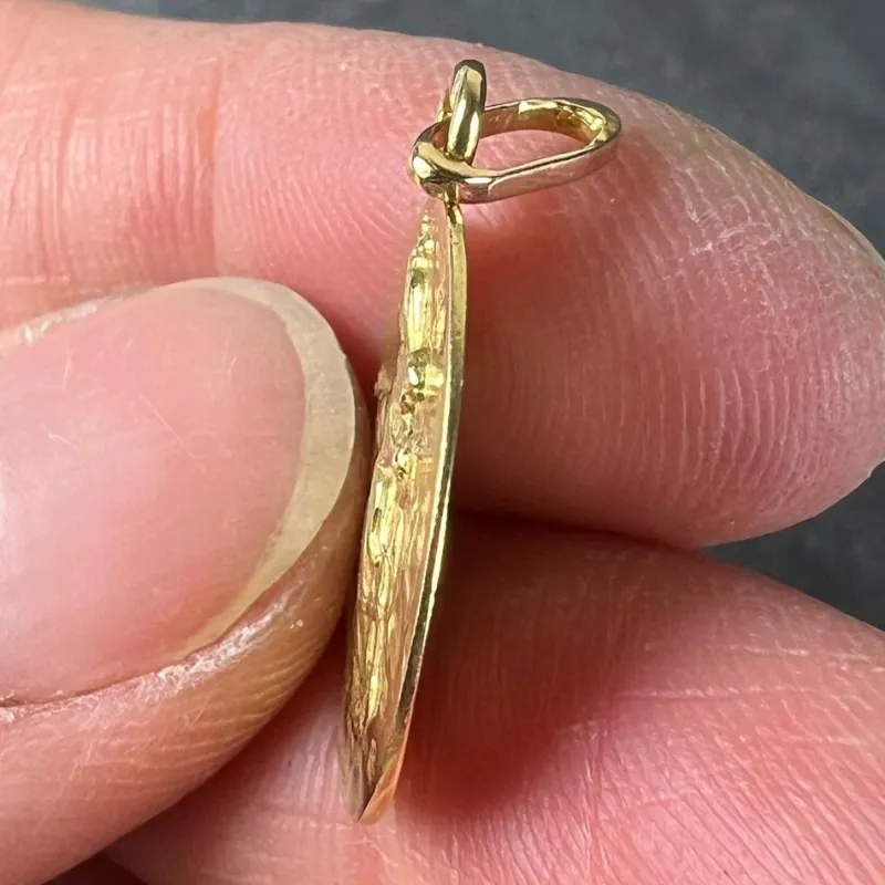 New Pamono French 18k Yellow Gold Medal Pendant, 1920s