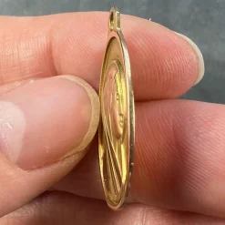 Pamono French 18k Yellow Gold Virgin Mary Charm Pendant Medal by Paul Brandt, 1950s><noscript><img width=
