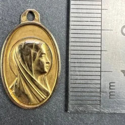 Pamono French 18k Yellow Gold Virgin Mary Charm Pendant Medal by Paul Brandt, 1950s><noscript><img width=