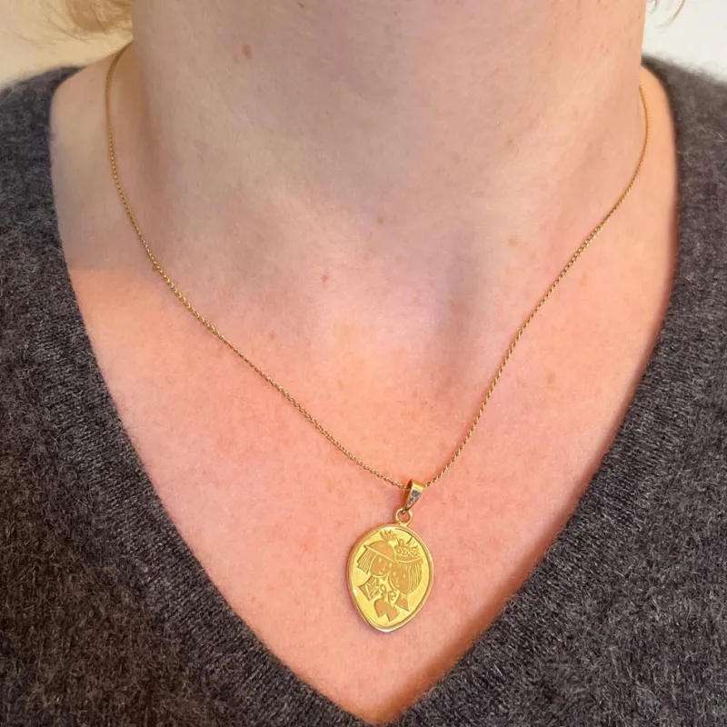 New Pamono French Les Amoureux De Peynet Lovers 18k Yellow Gold Charm Pendant, 1960s