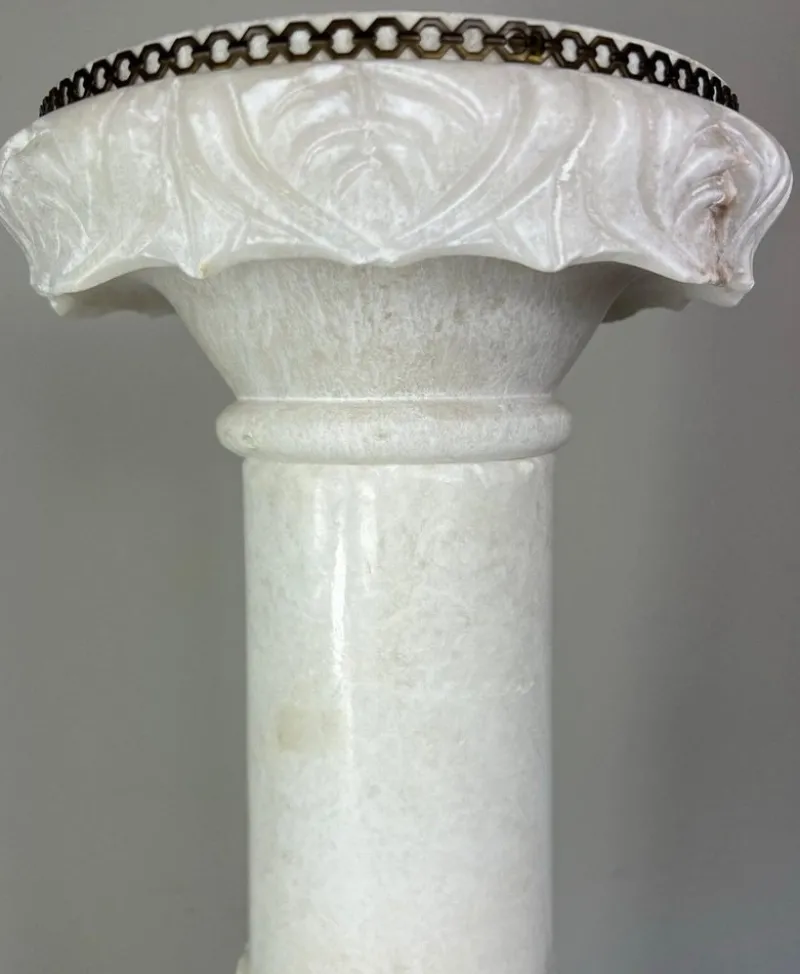 Pamono French Lighting Column Mounted on Brass Paws> Pedestals And Columns