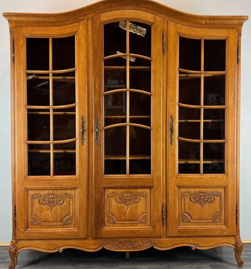 Pamono French Louis XIV Style Oak Display Bookcase> Cabinets & Wardrobes