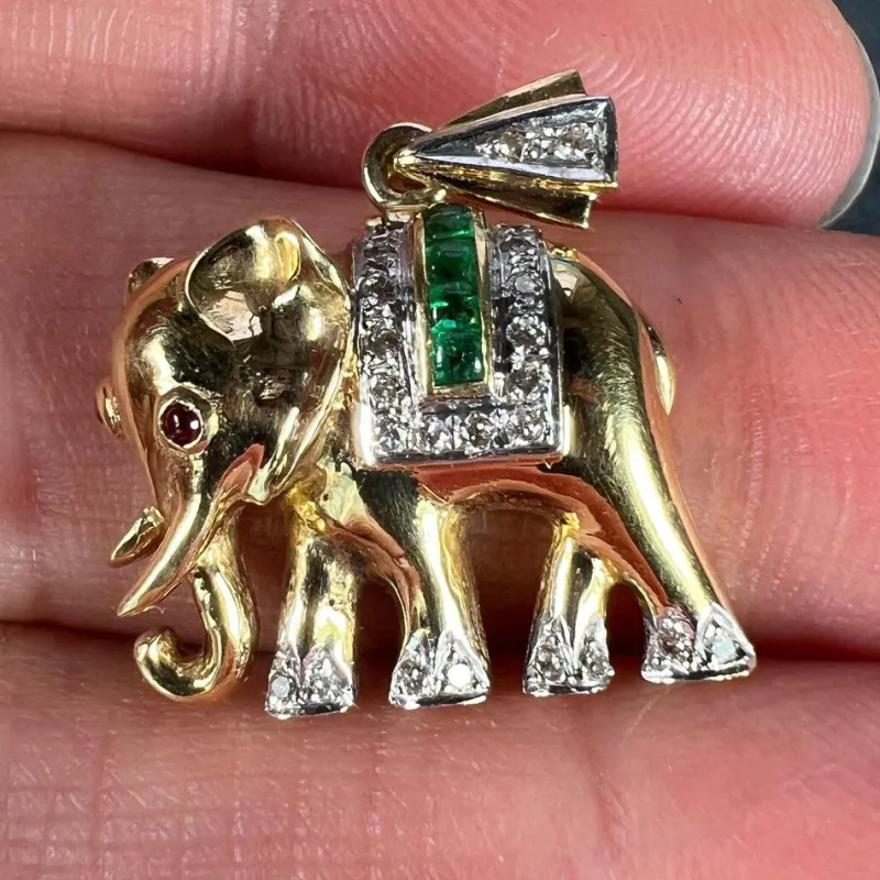 Pamono French Lucky Elephant Emerald Diamond Ruby 18k Yellow Gold Charm Pendant, 1950s> Necklaces