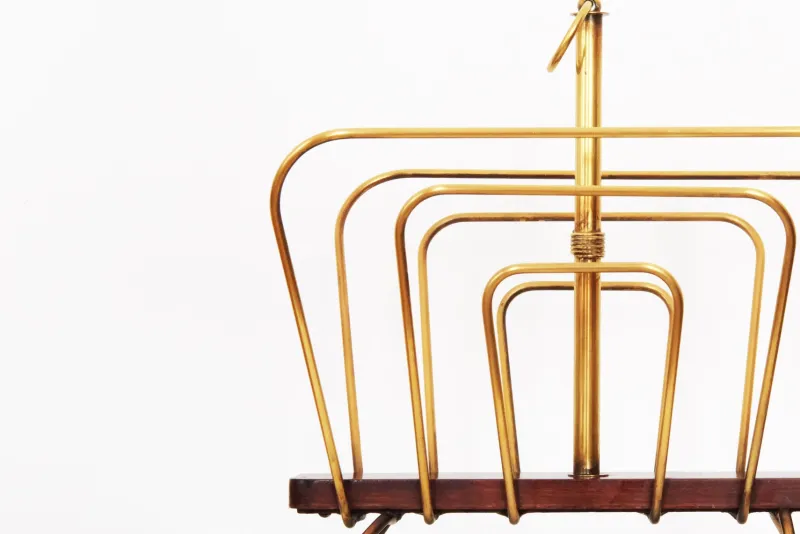 Pamono French Magazine Rack in Brass and Wood attributed to Jacques Adnet, 20th Century> Magazine Racks