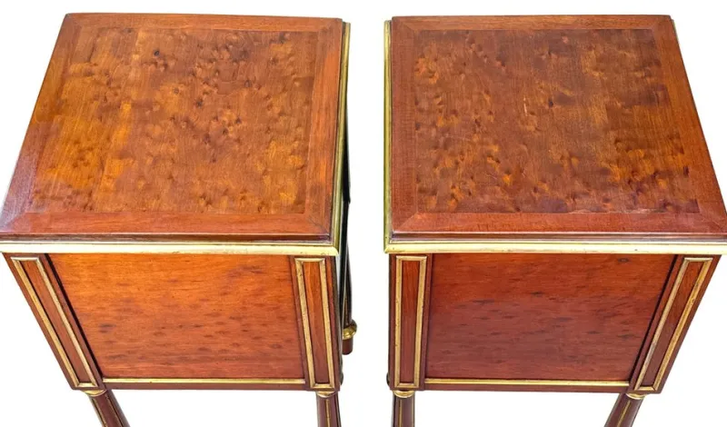 Pamono French Mahogany Bedside Tables, 1870s, Set of 2> Nightstands