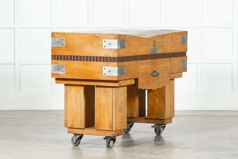 Pamono French Maple Butcher's Block Counter Table, 1930s> Worktables & Workbenches