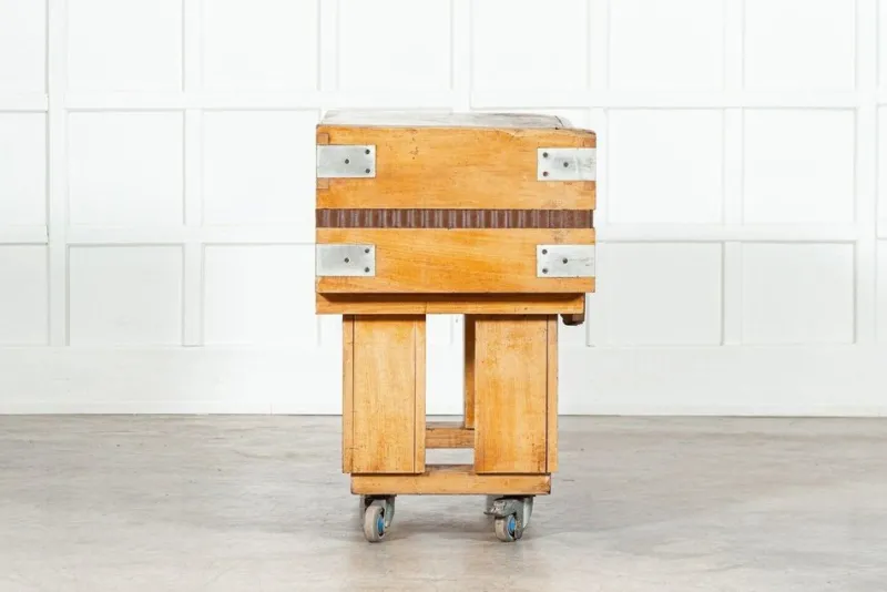 Pamono French Maple Butcher's Block Counter Table, 1930s> Worktables & Workbenches