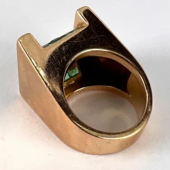 New Pamono French Marin Paris Green Emerald 18 Karat Yellow Gold Tank Pinky Ring, 1940s