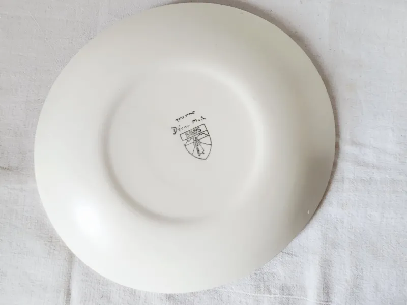 Pamono French Matt Glazed Ceramic Dinner Plate with Black Olive Leaf from Salins Toledo, 1960s, Set of 17> Dinner Plates & Bowls
