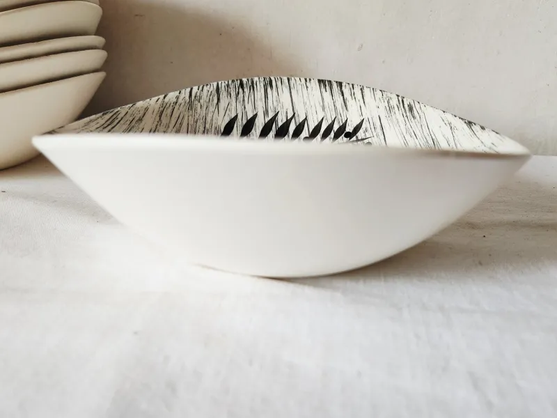 Pamono French Matt Glazed Ceramic Dessert Bowls with Black Olive Leaf from Salins Toledo, 1960s, Set of 11> Bowls