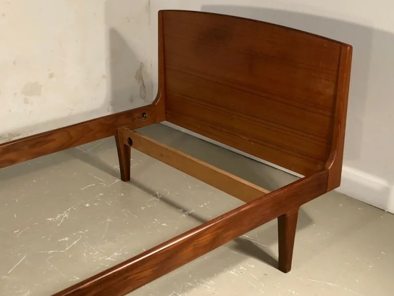 Pamono French Modernist Single Bed by Roger Landault, 1950s> Beds & Bedroom Sets
