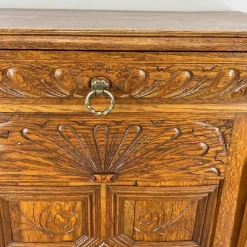 Hot Pamono French Oak Carved Nightstand