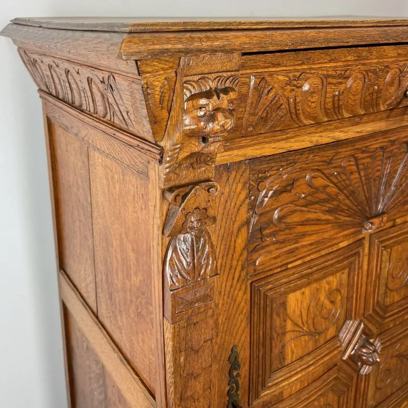 Hot Pamono French Oak Carved Nightstand