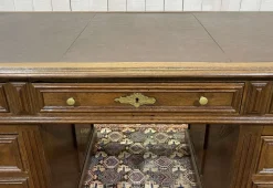 Pamono French Oak Pedestal Desk, Early 20th Century><noscript><img width=