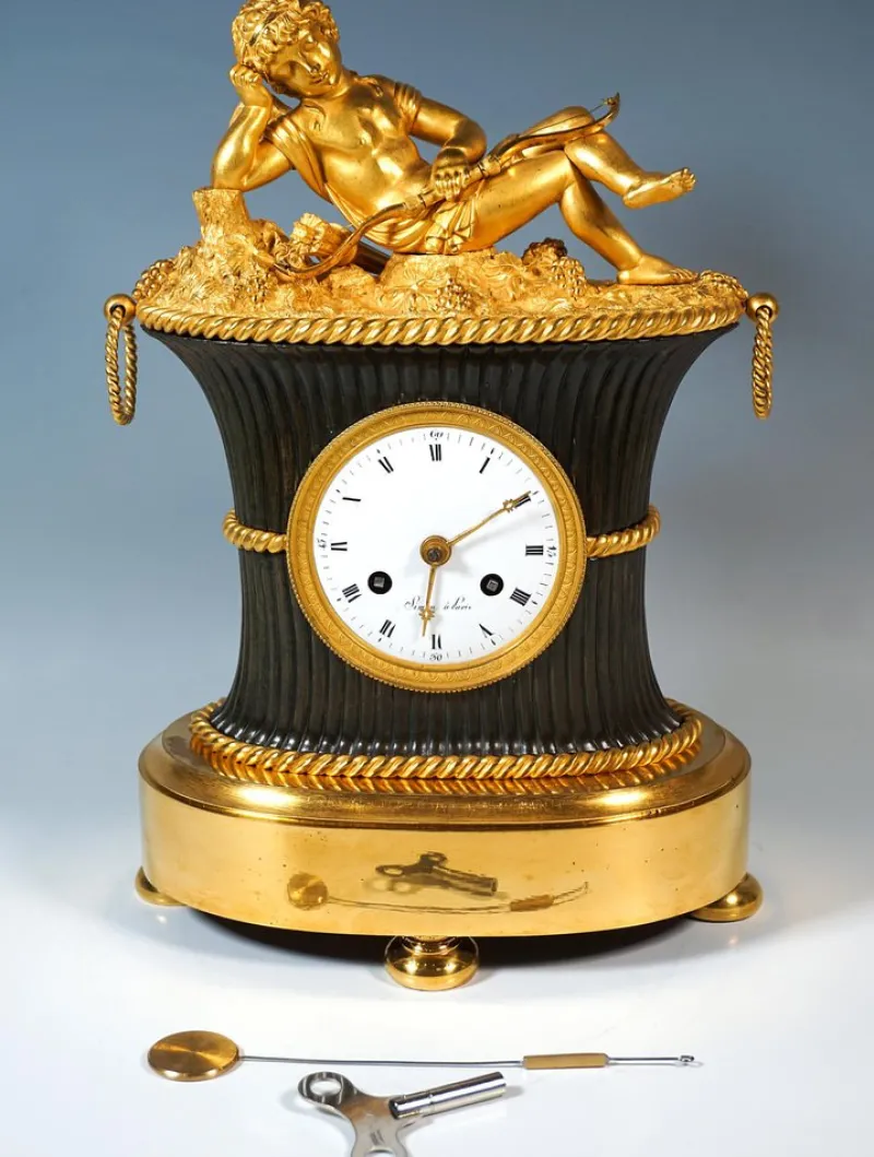 Pamono French Ormolu Mantel Clock, L'Angelot Endormi, Reiche, Paris, 1820> Clocks