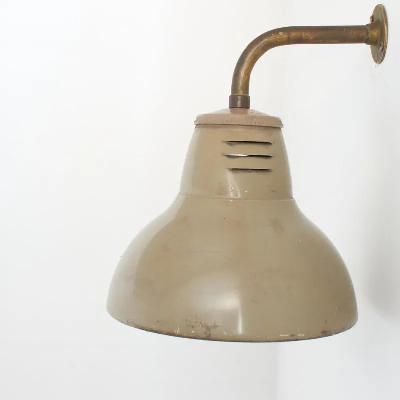 Pamono French Paris Metro Wall Lights from Holophane, 1930s, Set of 2> Wall Lights & Sconces