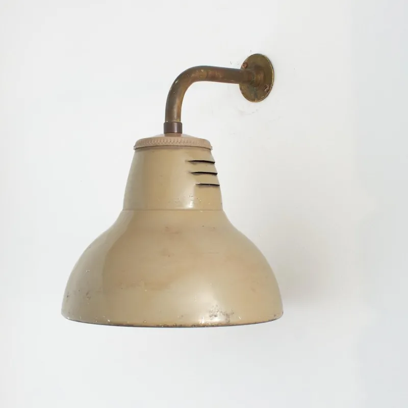 Pamono French Paris Metro Wall Lights from Holophane, 1930s, Set of 2> Wall Lights & Sconces