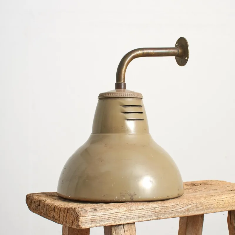 Pamono French Paris Metro Wall Lights from Holophane, 1930s, Set of 2> Wall Lights & Sconces