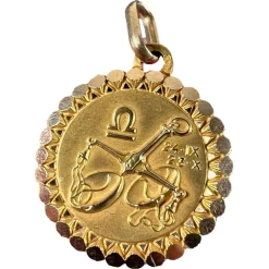 Pamono French Perroud Large Libra Zodiac Starsign 18k Yellow Gold Charm Pendant, 1930s> Necklaces