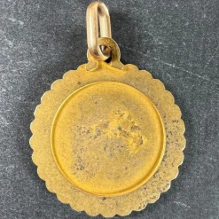 Pamono French Perroud Large Libra Zodiac Starsign 18k Yellow Gold Charm Pendant, 1930s><noscript><img width=