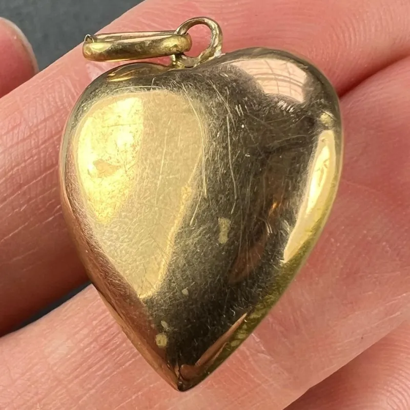 New Pamono French Puffy Love Heart Flowers 18k Yellow Gold Enamel Pearl Pendant, 1890s