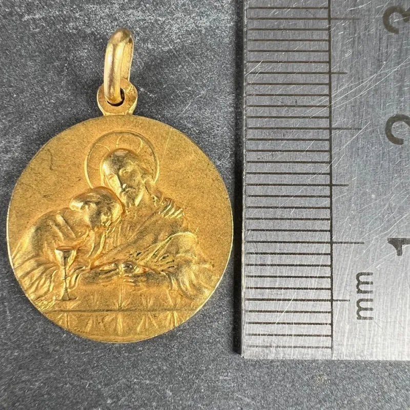 Pamono French Religious Medal Jesus Christ Holy Communion 18k Yellow Gold Charm Pendant, 1890s> Necklaces