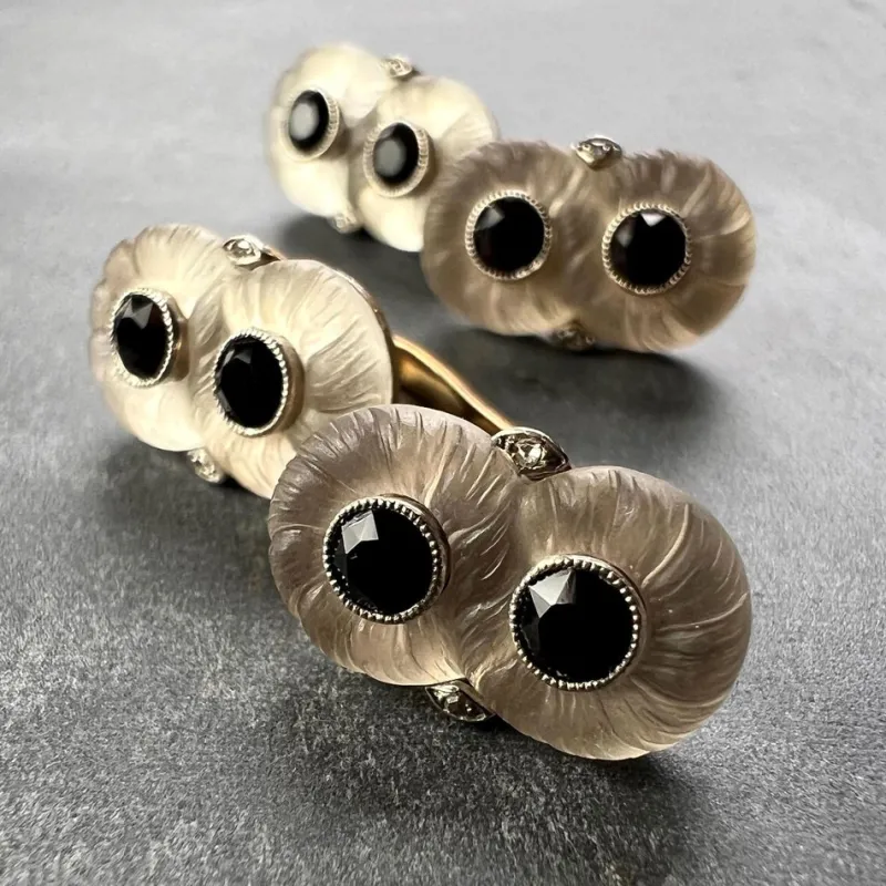 Sale Pamono French Rock Crystal Onyx and Diamond 18k Yellow Gold Platinum Cufflinks, 1920s, Set of 2
