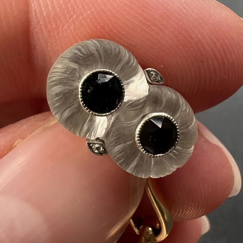 Sale Pamono French Rock Crystal Onyx and Diamond 18k Yellow Gold Platinum Cufflinks, 1920s, Set of 2