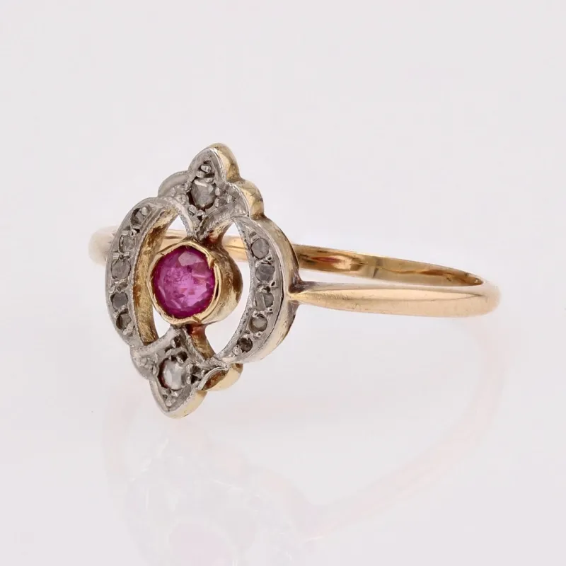 Pamono French Rubies and Diamonds Ring in 18 Karat Yellow Gold> Rings