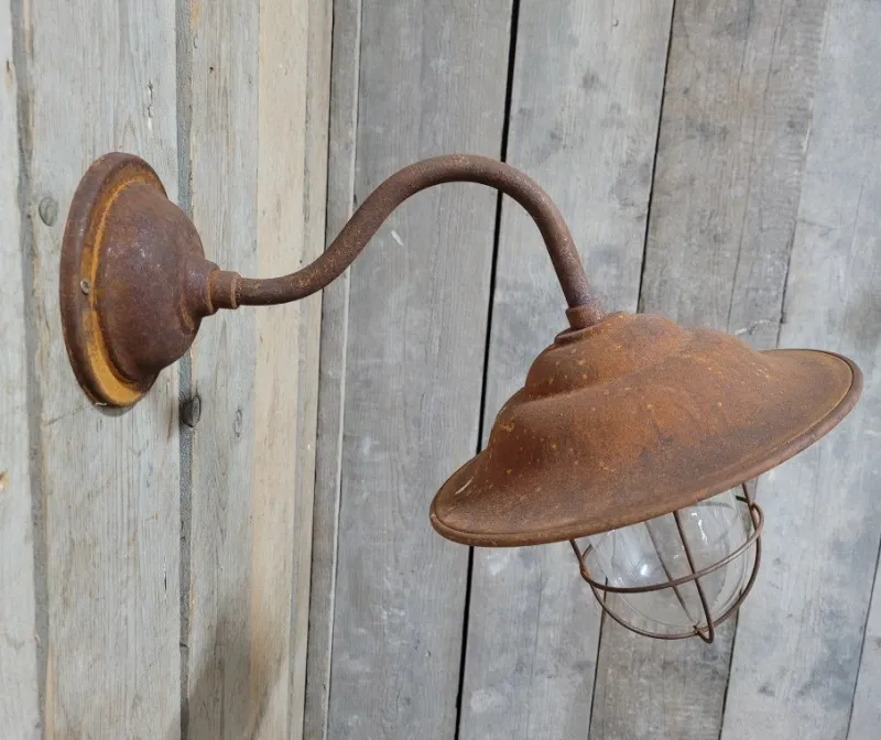 Pamono French Rusty Outdoor Barn Lamp Light> Garden Lighting