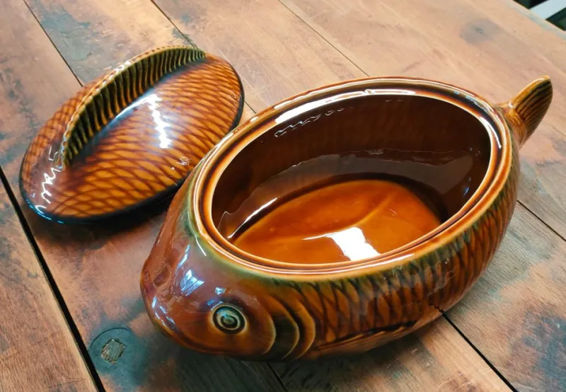 Discount Pamono French Service in the Shape of a Fish in Majolica from Sarreguemines, 1970s, Set of 15