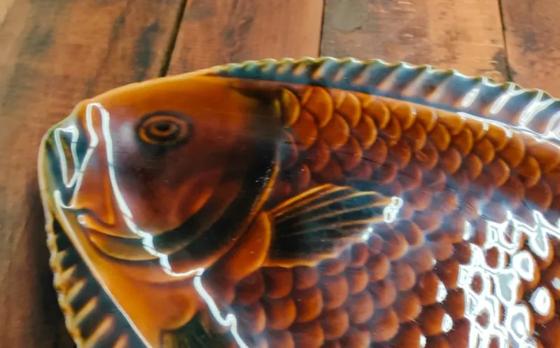 Discount Pamono French Service in the Shape of a Fish in Majolica from Sarreguemines, 1970s, Set of 15
