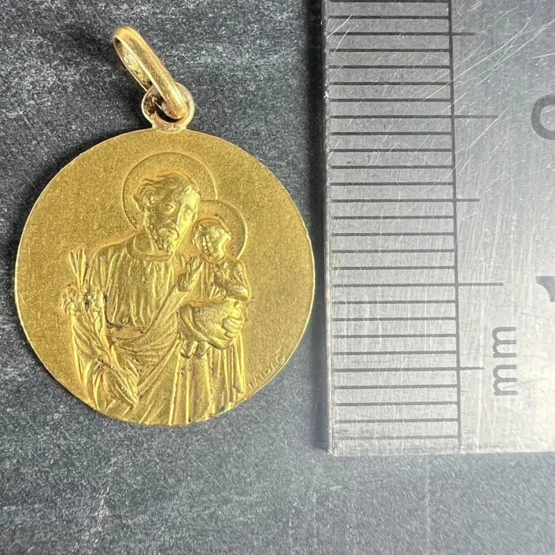 Clearance Pamono French Tairac Saint Joseph and Jesus 18k Yellow Gold Medal Pendant, 1890s