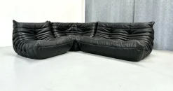 Pamono French Togo Living Room Set in Black Leather by Michel Ducaroy for Ligne Roset., Set of 3><noscript><img width=