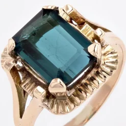 New Pamono French Tourmaline Indigolite Ring in 18 Karat Rose Gold, 1960s