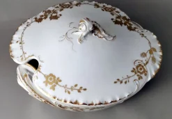 Pamono French Tureen in White Porcelain and Gold Decoration from Haviland & Co., 1902