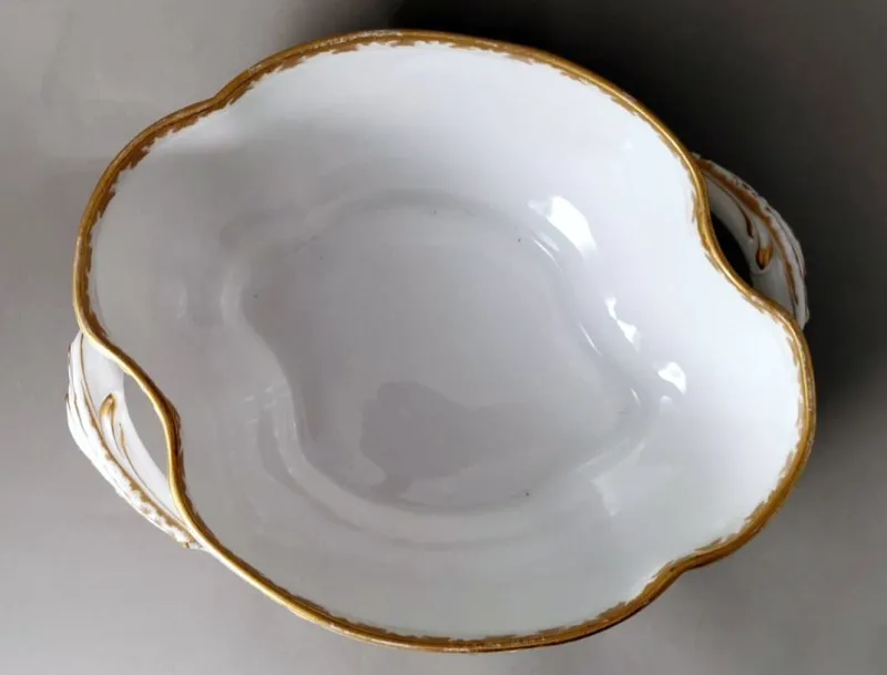 Pamono French Tureen in White Porcelain and Gold Decoration from Haviland & Co., 1902