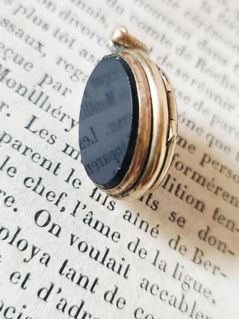 Pamono French Victorian Onyx Maritime Lucky Charm Locket with Gold-Filled Heart Anchor