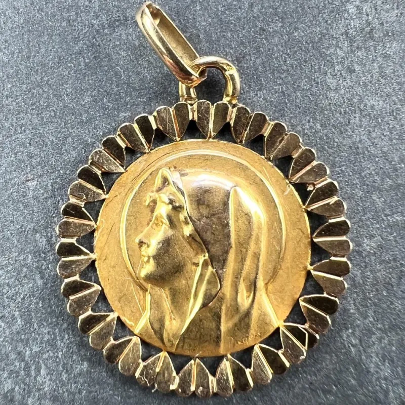 Clearance Pamono French Virgin Mary Heart Frame 18k Yellow Gold Medal Charm Pendant by Perroud, 1940s