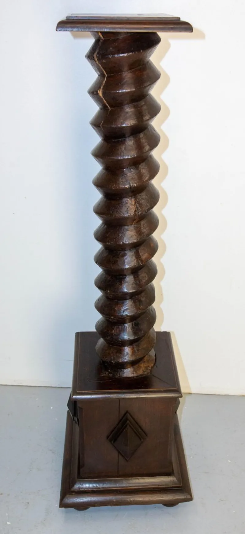 Outlet Pamono French Wine Press Screw Pedestal, 19th Century