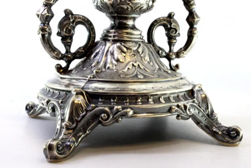 Pamono Fruit Bowl Centerpiece in Silver and Cut Glass with Acanthus Leaves and Applications> Bowls