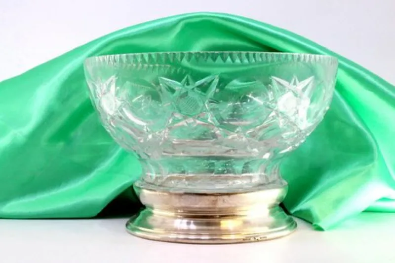 Pamono Fruit Bowl in Cut Glass> Bowls