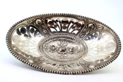 Pamono Fruit Bowl in Cut-Out Silver with Central Floral Relief and Pearly Frieze Edge><noscript><img width=
